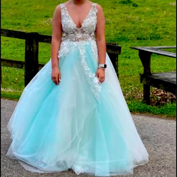 Jovani Dresses & Skirts - Jovani Ballgown